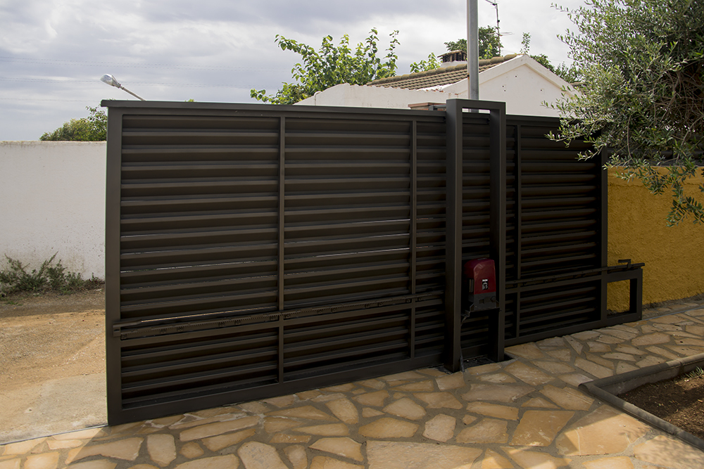 cancela corredera barcelona